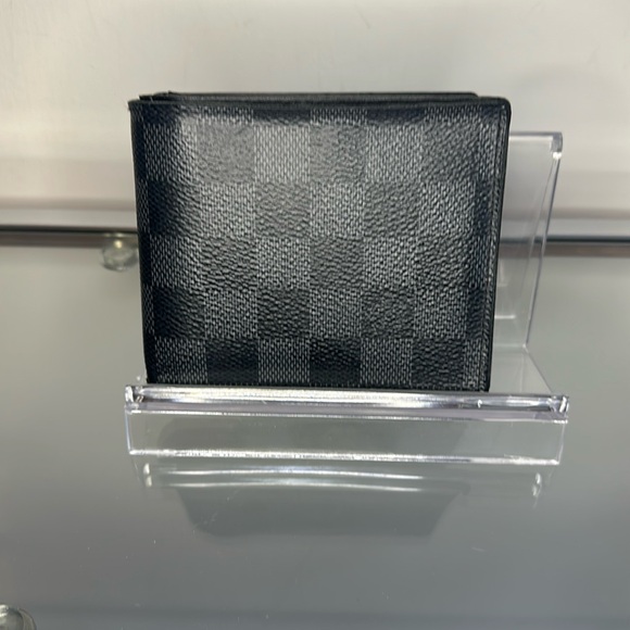 Louis Vuitton Damier Graphite Men's Wallet - Picture 1 of 12